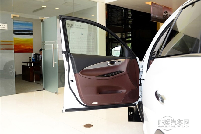 2013款 2.5L 四驅(qū)優(yōu)雅版