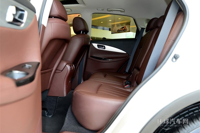 2013款 2.5L 四驅優雅版