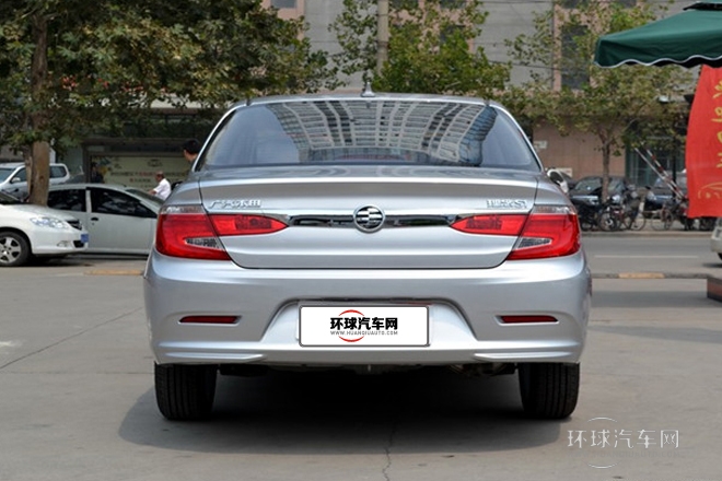 2013款 1.5L 手動(dòng)運(yùn)動(dòng)型