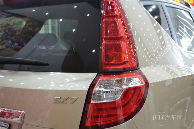 2014款 2.0L 自動豪華型