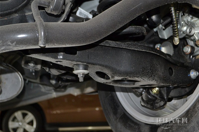 2014款 2.0L 自動豪華型