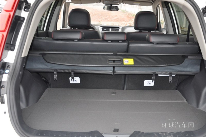 2014款 1.8L 手動(dòng)精英型