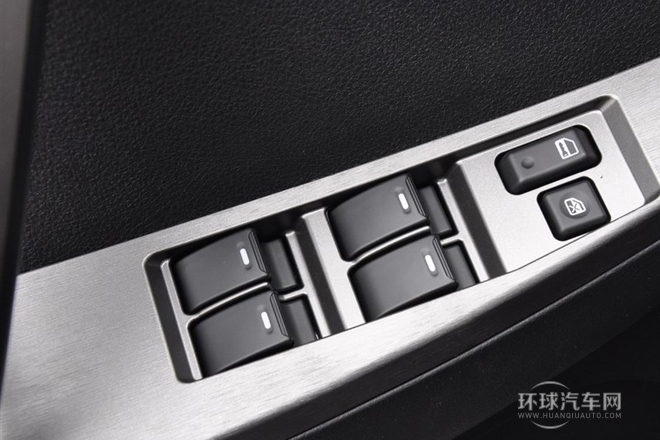 2014款 1.8L 手動精英型