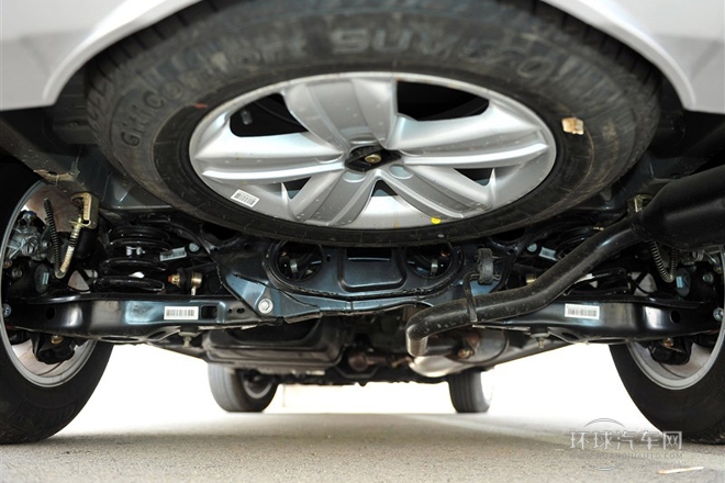 2013款 2.4L 自動尊貴型