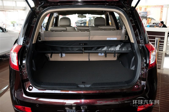 2013款 2.0L 手動(dòng)尊貴型