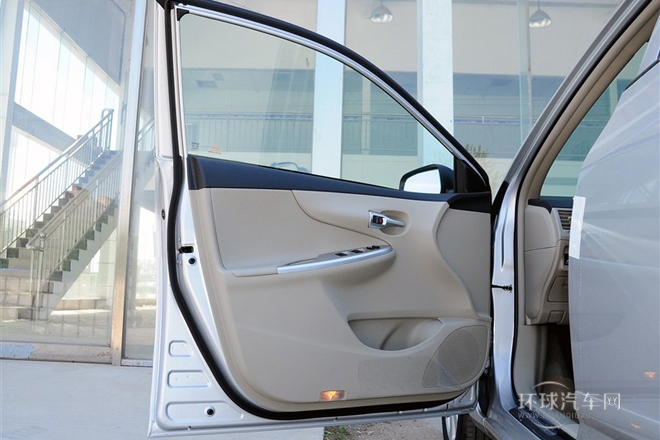 2013款 特裝版 1.6L 手動至酷型GL