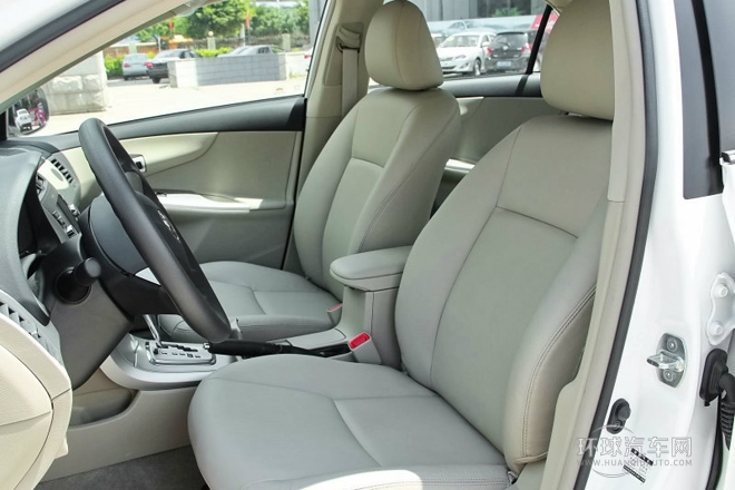 2013款 特裝版 1.8L CVT至酷版GL-i