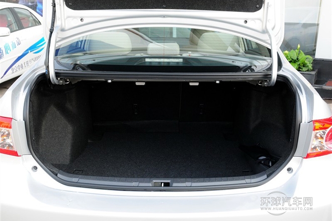 2011款 1.6L 自動GL