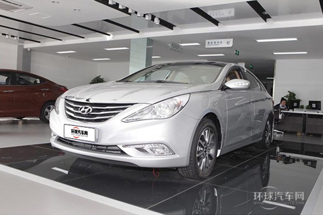 2013款 2.4L 自動頂級版 國V