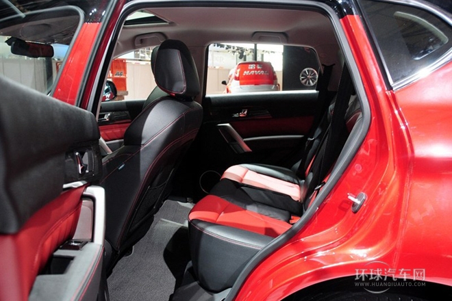 2014款 1.5T 手動(dòng)兩驅(qū)尊貴版