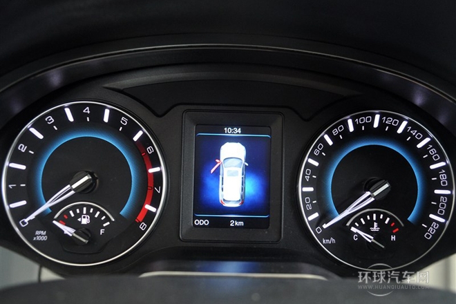 2014款 1.5T 手動兩驅尊貴版