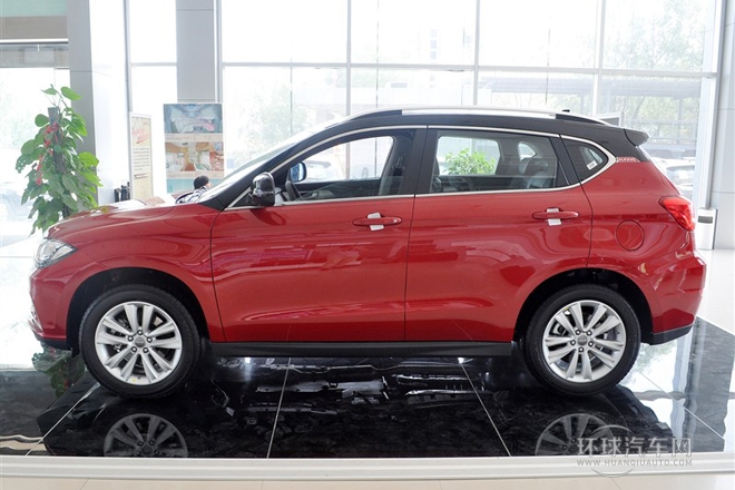 2014款 1.5T 手動兩驅尊貴版