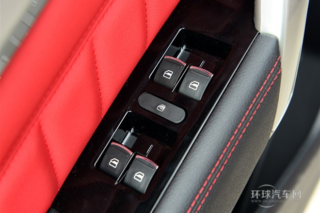 2014款 1.5T 手動兩驅精英版