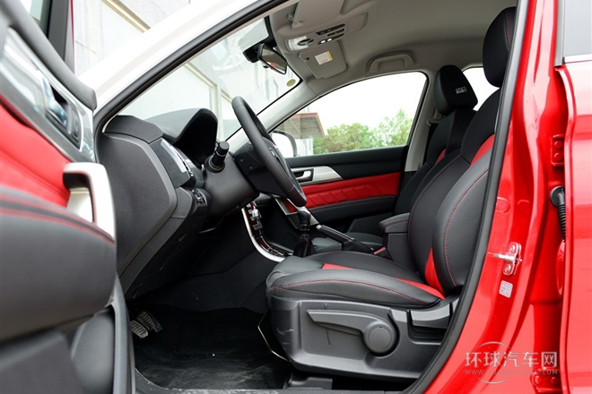 2014款 1.5T 手動兩驅(qū)精英版