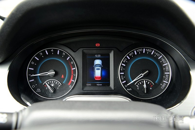 2014款 1.5T 手動兩驅精英版