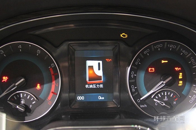 2014款 1.5T 手動兩驅都市版