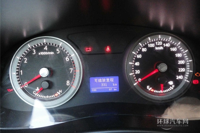 2013款 2.0L 手動進取型