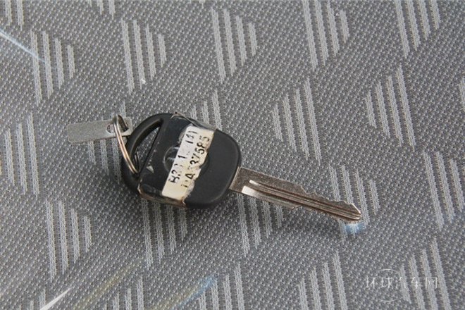 2007款 1.0L基本型BG10-01