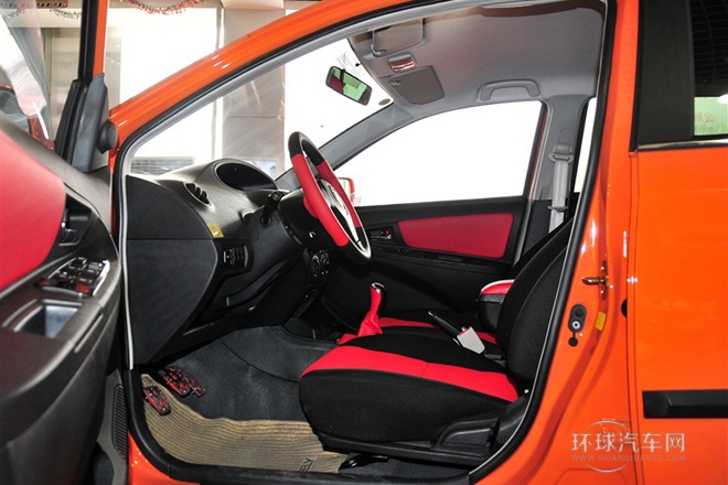 2010款 Cross 1.5L 手動標準型