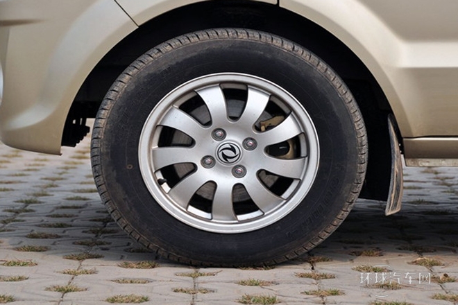 2012款 1.4L豪華型DK13-06