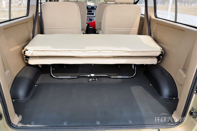 2012款 1.4L豪華型DK13-06