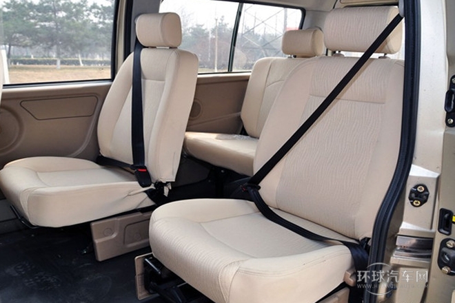 2012款 1.4L豪華型DK13-06