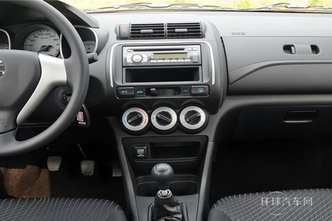 2013款 1.5L 自動舒適型