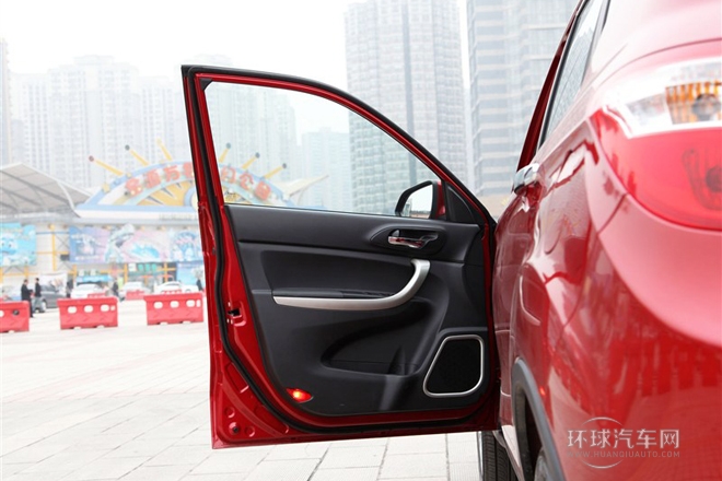 2014款 1.6L 自動豪華導航型 國IV