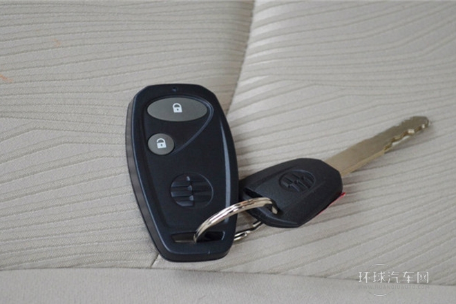 2014款 1.3L 自動舒適型