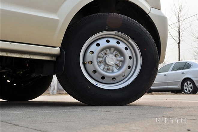 2013款 1.4L基本型