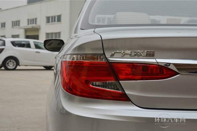 2014款 1.3L 手動舒適型