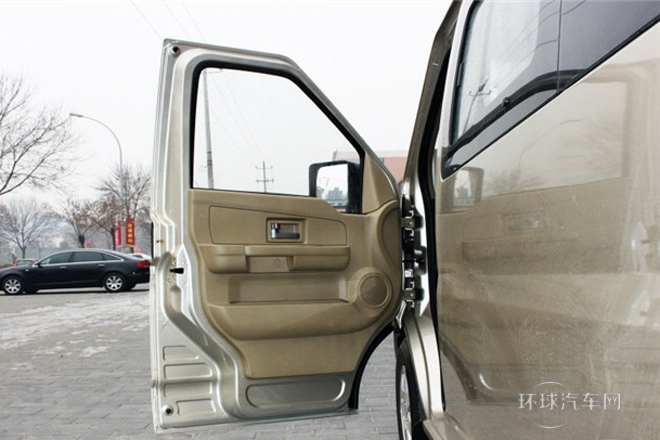 2012款 1.4L豪華型