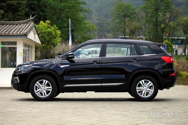 2014款 1.8T 自動時尚型