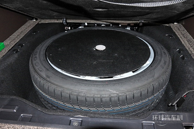 2014款 3.0 SDV6 HSE 柴油版