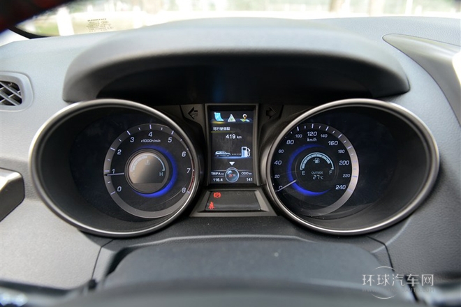 2014款 2.0L 手動領先型