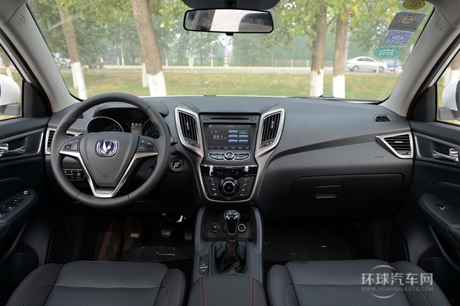 2014款 2.0L 手動領(lǐng)先型