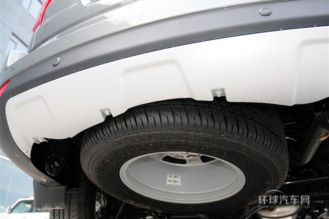 2013款 智尊版 綠靜2.0T手動兩驅進取型