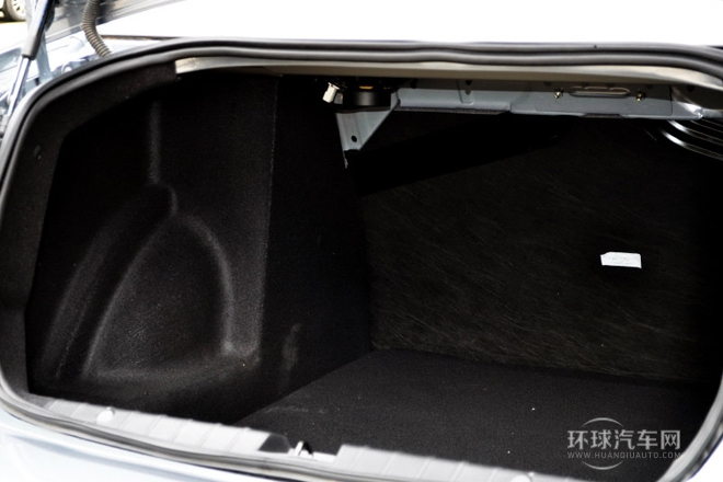 2012款 三廂 1.6L 手動豪華低碳版