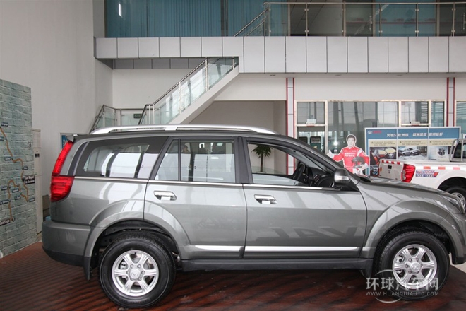 2013款 智尊版 綠靜2.0T手動四驅(qū)進(jìn)取型