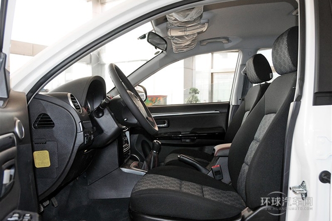 2013款 智尊版 綠靜2.0T手動兩驅進取型