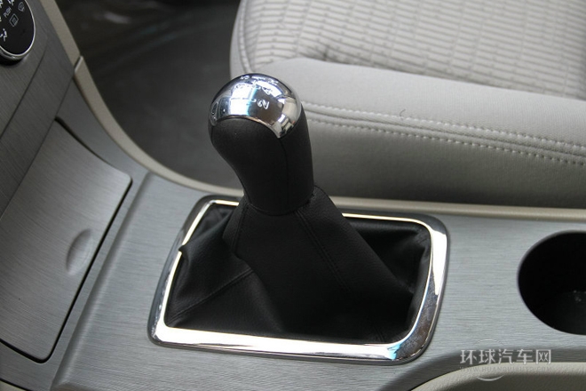 2012款 三廂 1.6L 手動舒適型