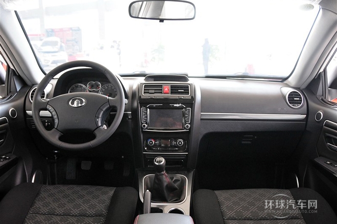 2013款 智尊版 綠靜2.0T手動兩驅(qū)進取型