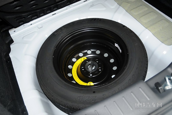 2013款 1.6L 自動致酷型 國V