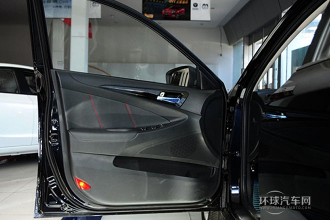 2013款 1.5T 自動炫酷型