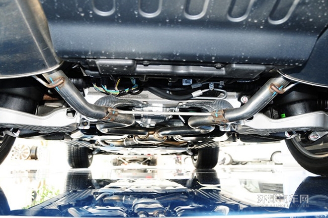 2013款 5.0 V8 AB 尊崇創世版