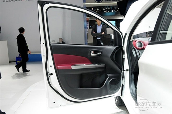 2013款 1.6L 手動尚酷型 國V