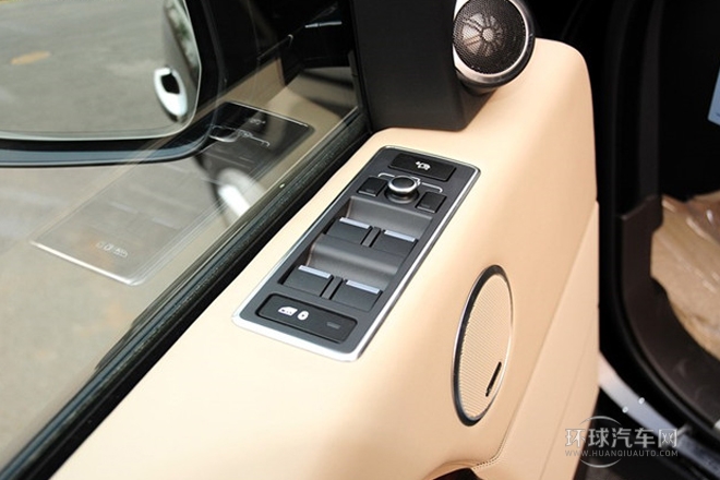 2014款 3.0 TDV6 Vogue SE 創世加長版