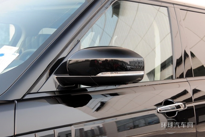 2014款 3.0 TDV6 Vogue SE 創世加長版