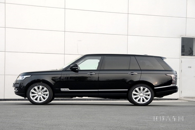 2014款 3.0 TDV6 Vogue SE 創世加長版