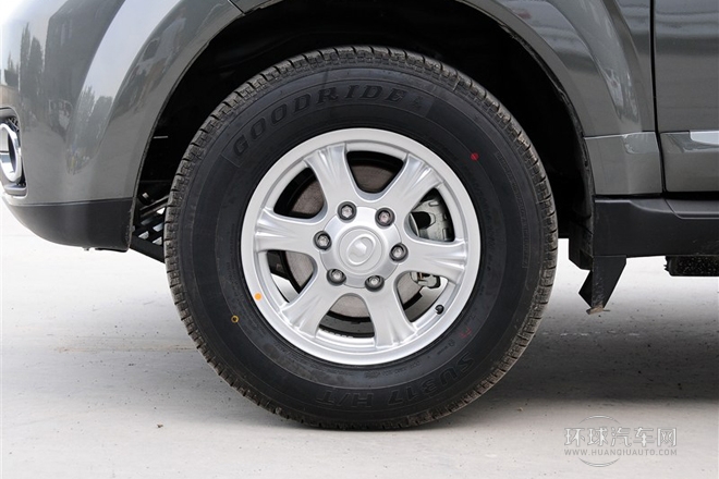 2013款 智尊版 2.0L手動(dòng)兩驅(qū)進(jìn)取型